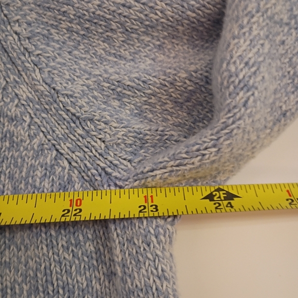 St. John's Bay Gray Sweater - Picture 12 of 16